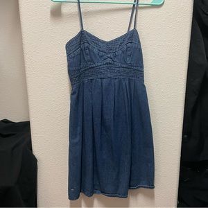 Sweetheart neckline denim dress
